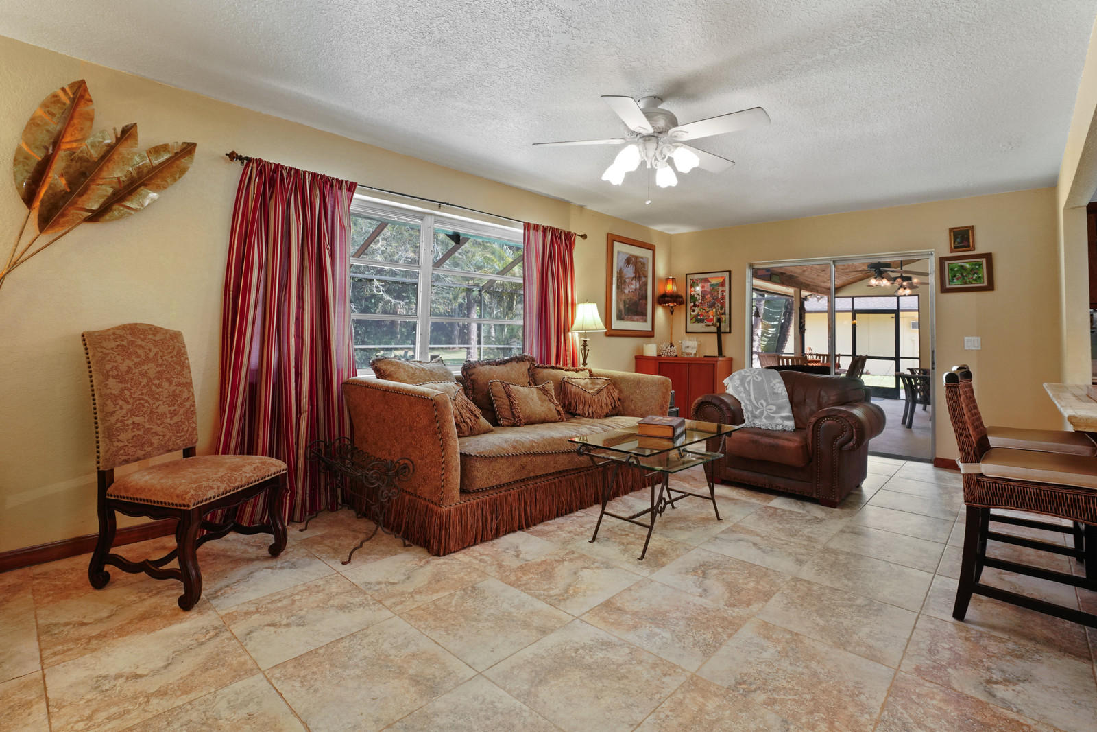 17089 Thunder Road Jupiter, FL 33478 - Photo 14 of 36 Family room