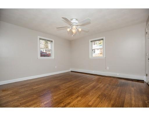 56 Waverly Road Woburn, MA 01801 - Photo 13 of 27 Gallery Image 13