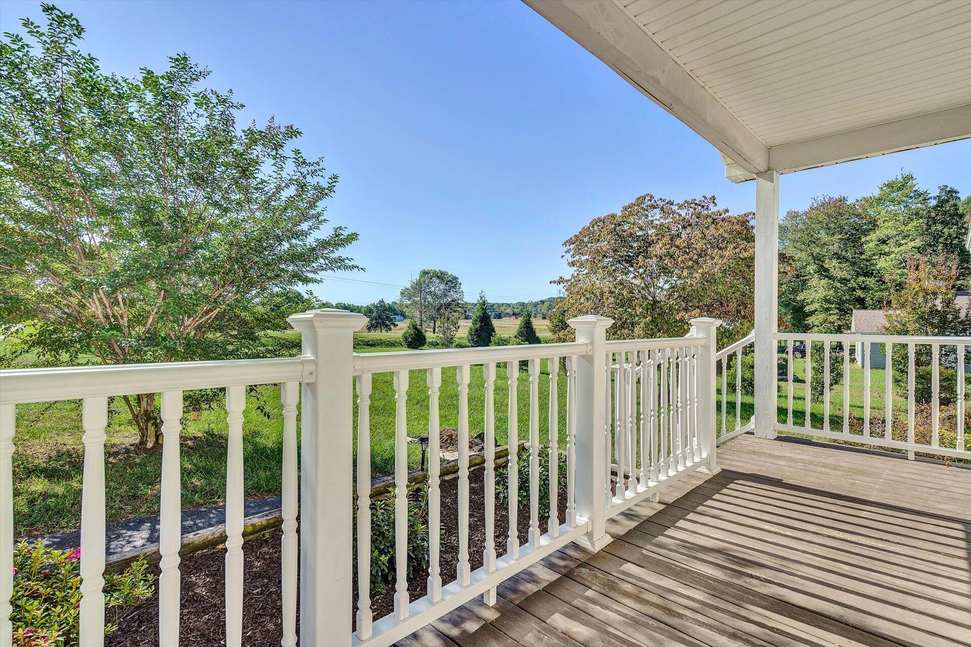 5925 Scruggs Road Moneta, VA 24121 - Photo 5 of 26 05-101920210049