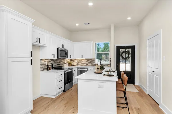 $280,000 | 104 Canary St Point, Point Blank, TX 77364