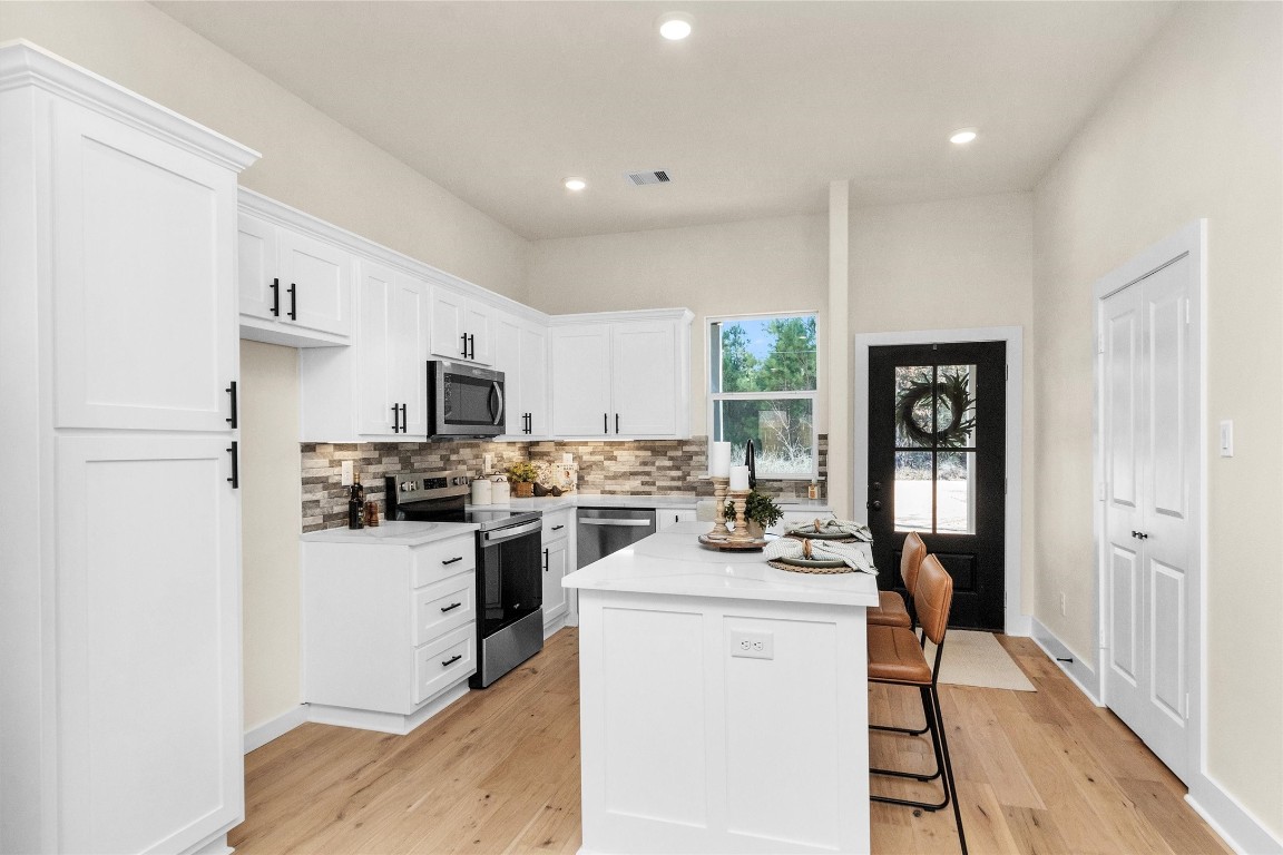 104 Canary St Point Point Blank, TX 77364 - Photo 7 of 28