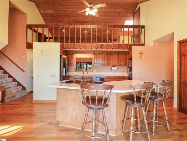 $1,250,000 | 1100 Mile Creek Road, Pickens, SC 29671