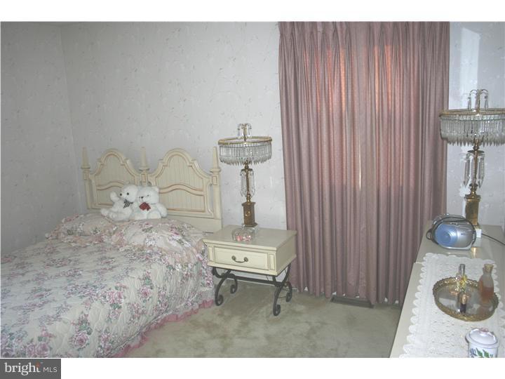 6930 Greenhill Road Philadelphia, PA 19151 - Photo 16 of 21 Bedroom 2
