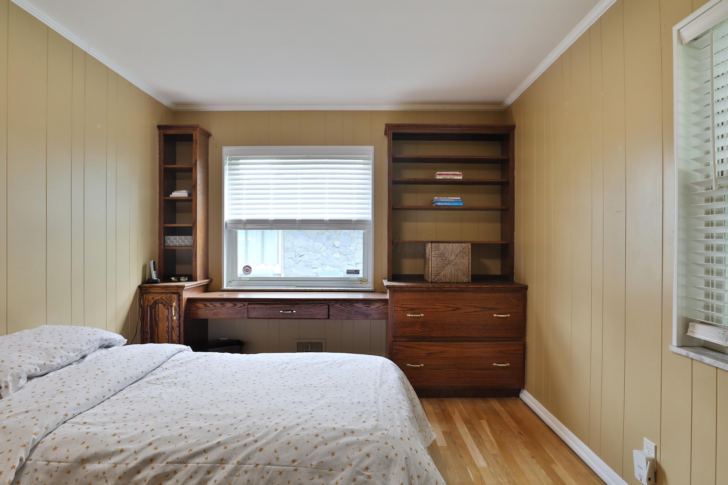 1348 Haddon Road Columbus, OH 43209 - Photo 36 of 71