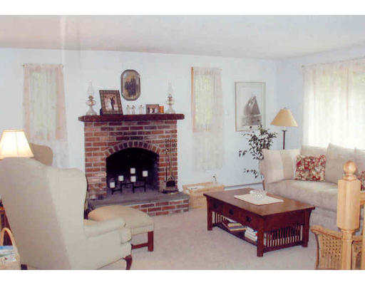 69 Larned Road Oxford, MA 01540 - Photo 3 of 4 Gallery Image 3