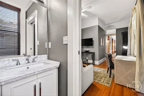 $2,595,000 | 106 East Harris Street, Savannah, GA 31401