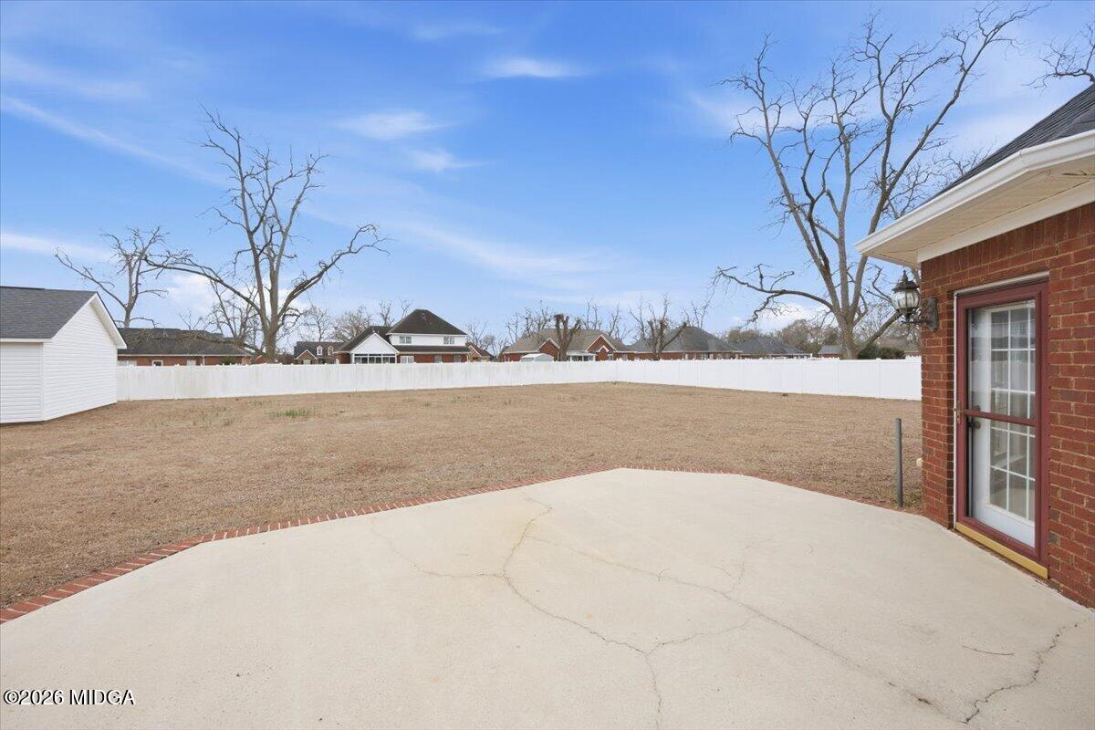 4136 Sardis Church Road Macon, GA 31216 - Photo 34 of 45 Back Patio