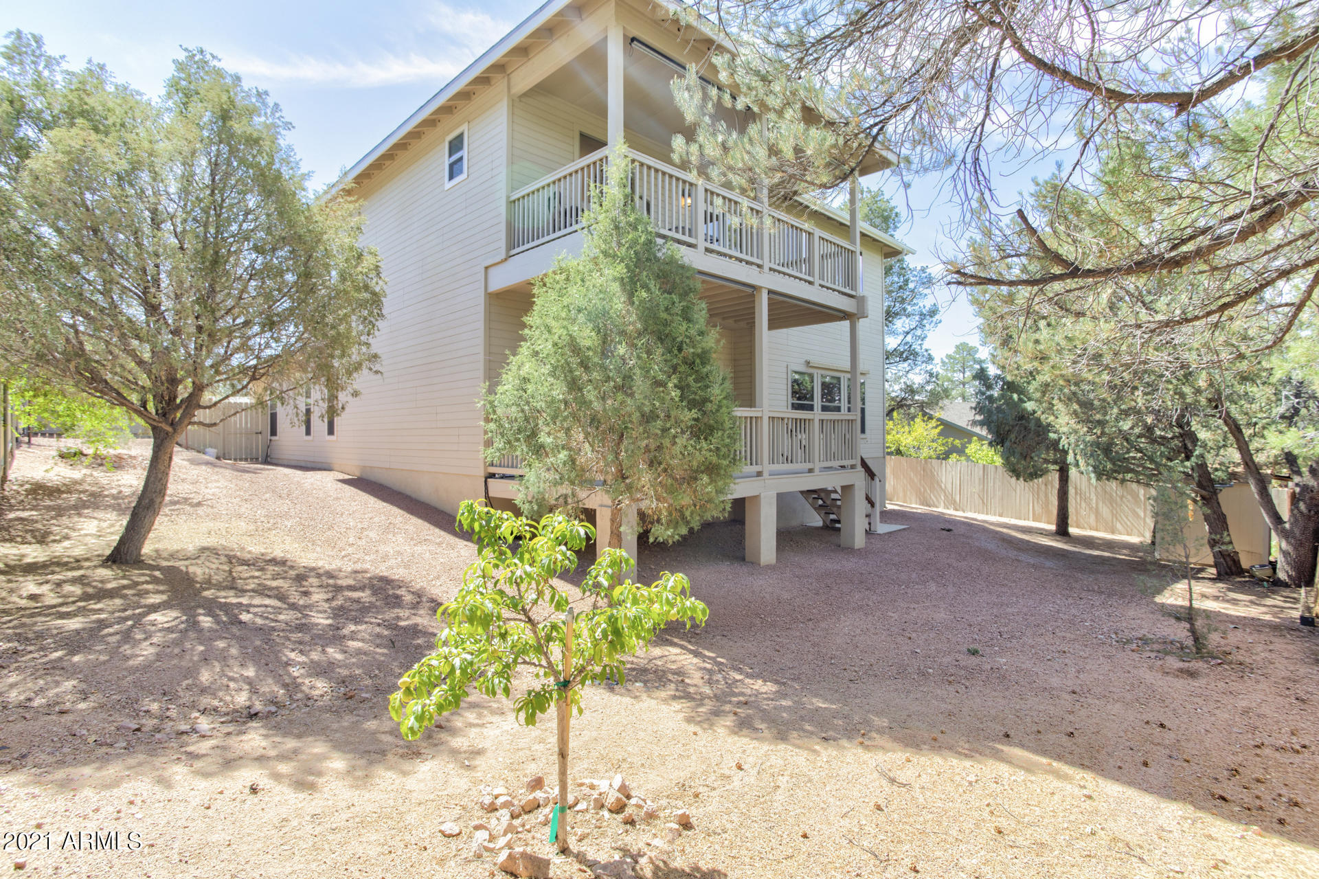 604 North Oak Ridge Road Payson, AZ 85541 - Photo 13 of 55 a view of a garden with a tree