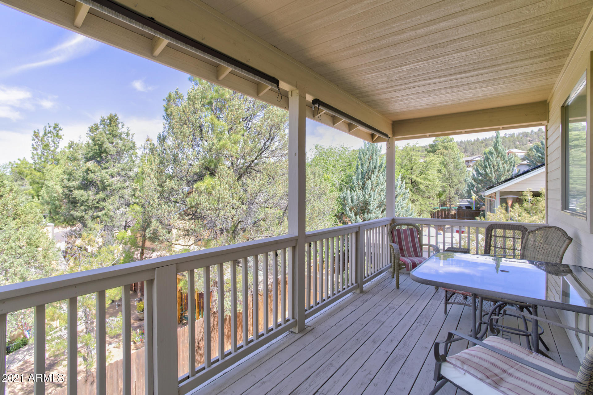 604 North Oak Ridge Road Payson, AZ 85541 - Photo 44 of 55 a view of a chairs in balcony