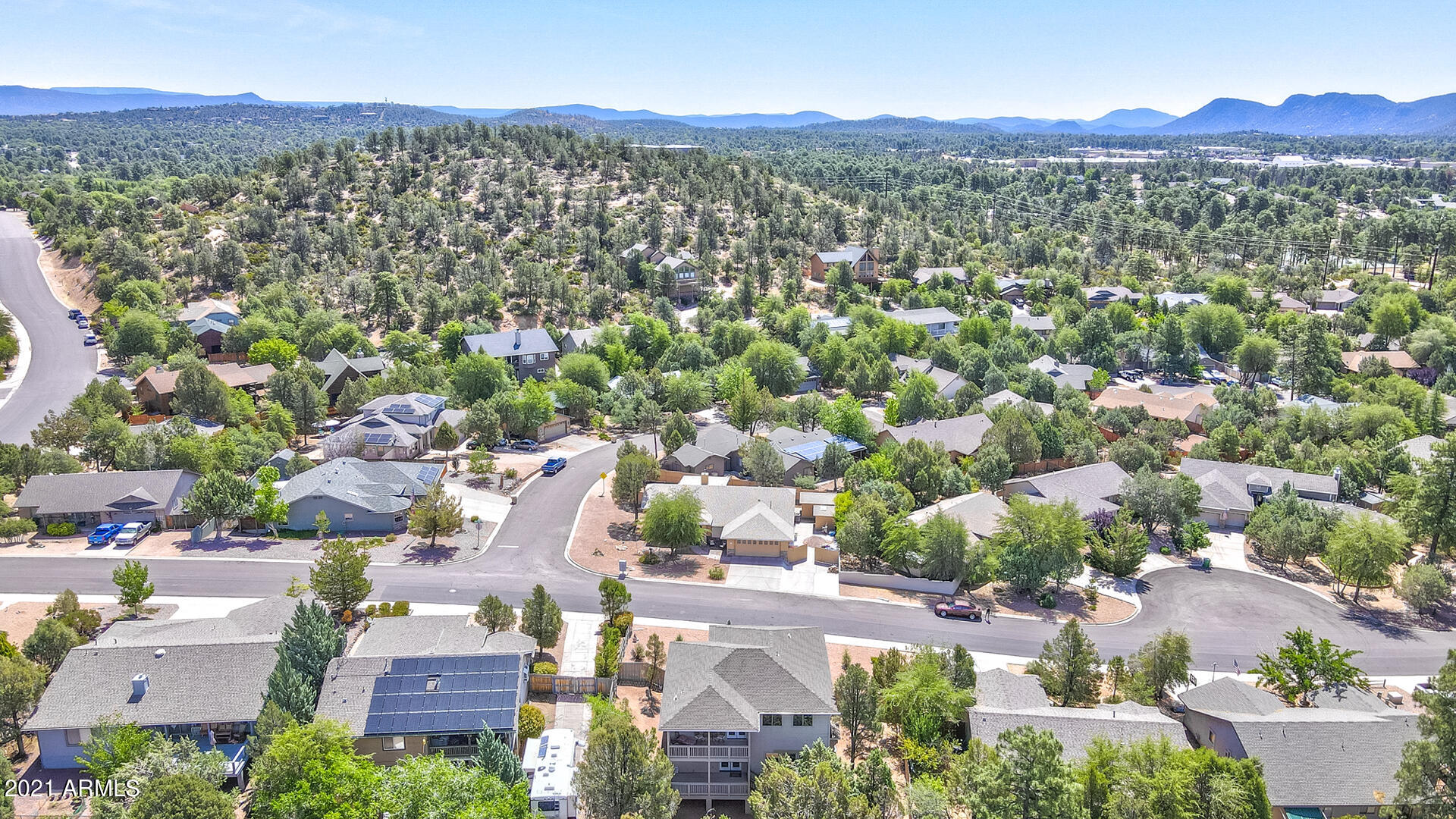 604 North Oak Ridge Road Payson, AZ 85541 - Photo 50 of 55 an aerial view of residential houses with outdoor space and trees