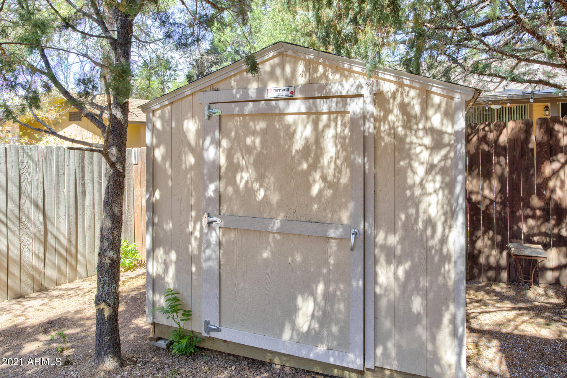 604 North Oak Ridge Road Payson, AZ 85541 - Photo 54 of 55 a street view from a tree