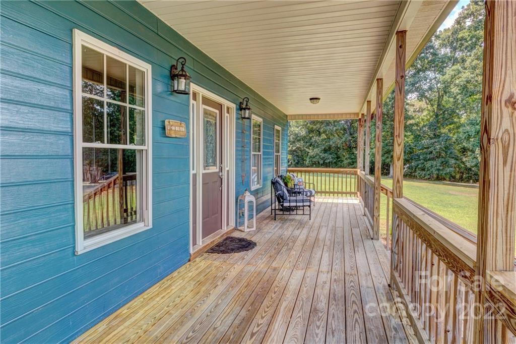 5052 Dobbins Road Crouse, NC 28033 - Photo 3 of 25 Gallery Image 3