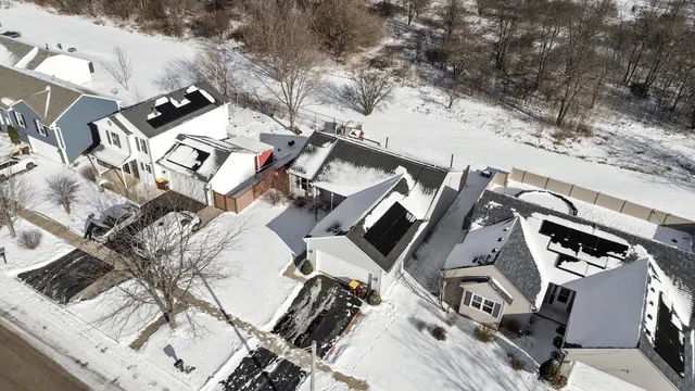 $289,900 | 338 Timber Drive, Harvard, IL 60033