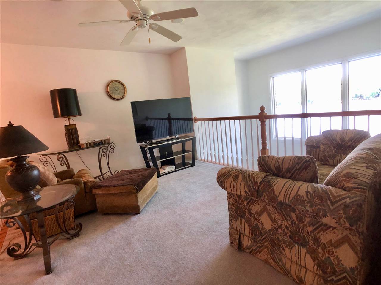 7524 North River Road Byron, IL 61010 - Photo 16 of 21 a living room with furniture