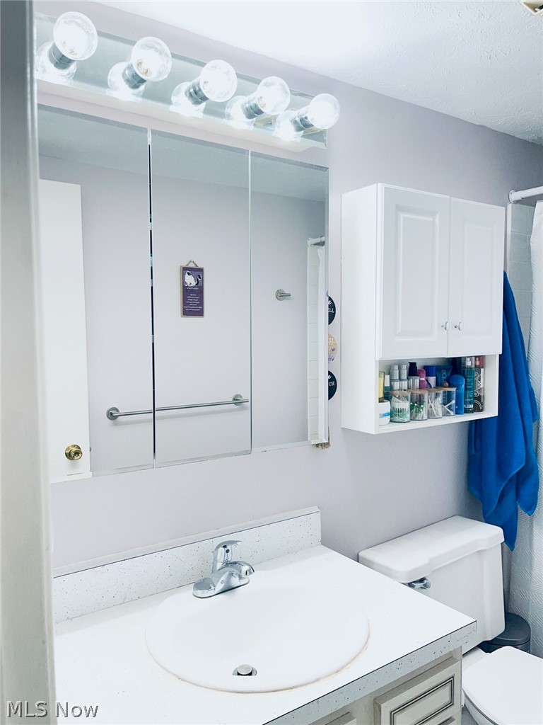 3675 Clague Road, Unit 306 North Olmsted, OH 44070 - Photo 12 of 26