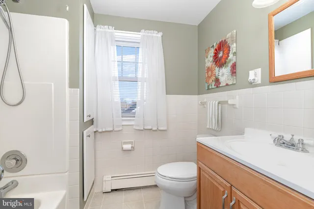 $449,900 | 202 North Decatur Street, Strasburg, PA 17579