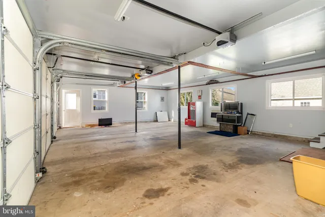 $449,900 | 202 North Decatur Street, Strasburg, PA 17579