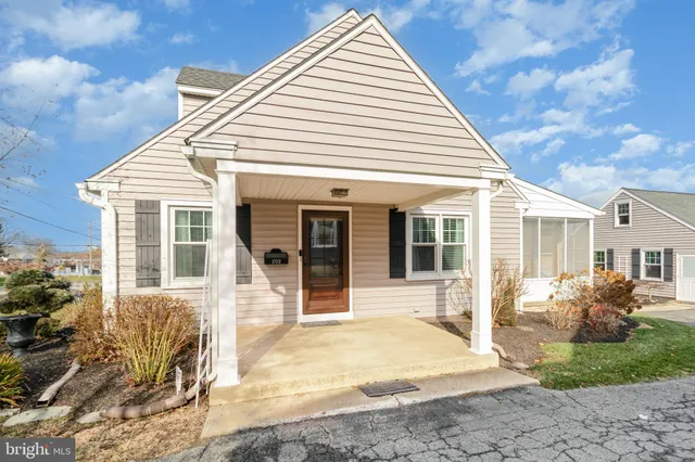 $449,900 | 202 North Decatur Street, Strasburg, PA 17579