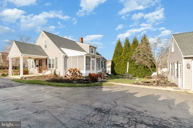 $449,900 | 202 North Decatur Street, Strasburg, PA 17579