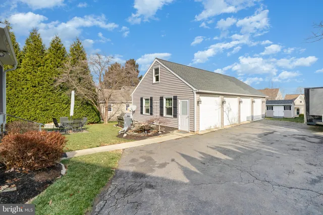 $449,900 | 202 North Decatur Street, Strasburg, PA 17579