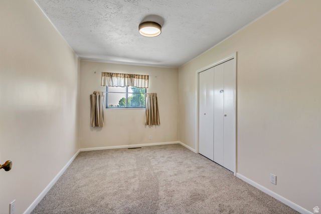 653 West 3400th Street South Bountiful, UT 84010 - Photo 18 of 27