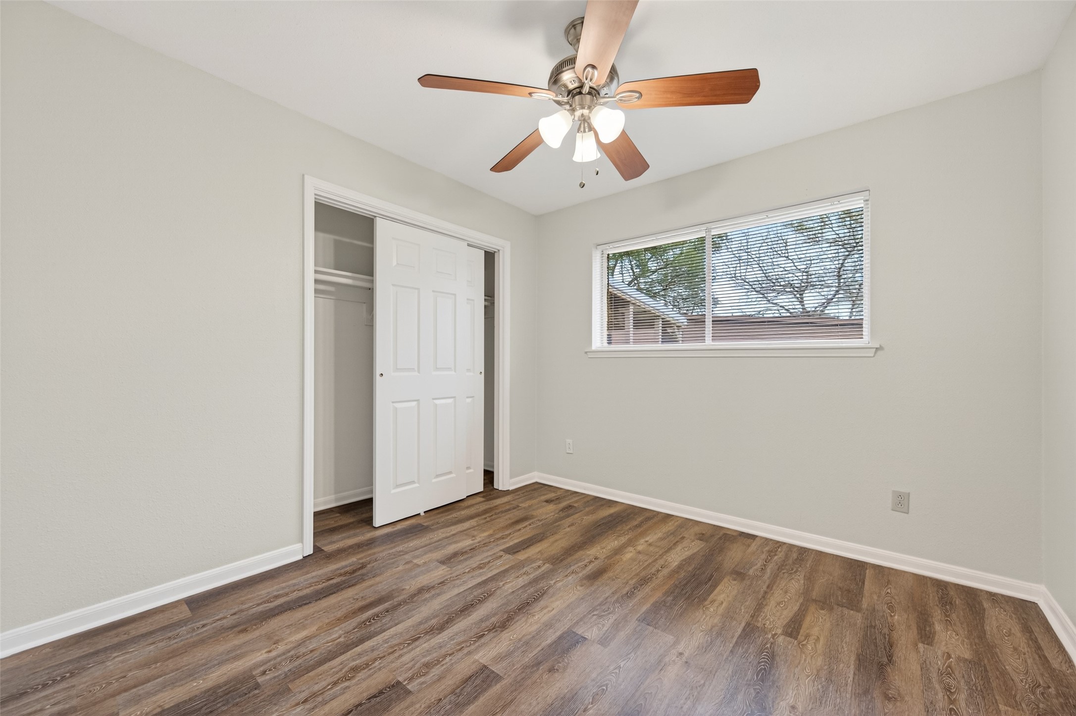 2103 Briar Ridge Drive Rosenberg, TX 77471 - Photo 9 of 20 Bedroom 1