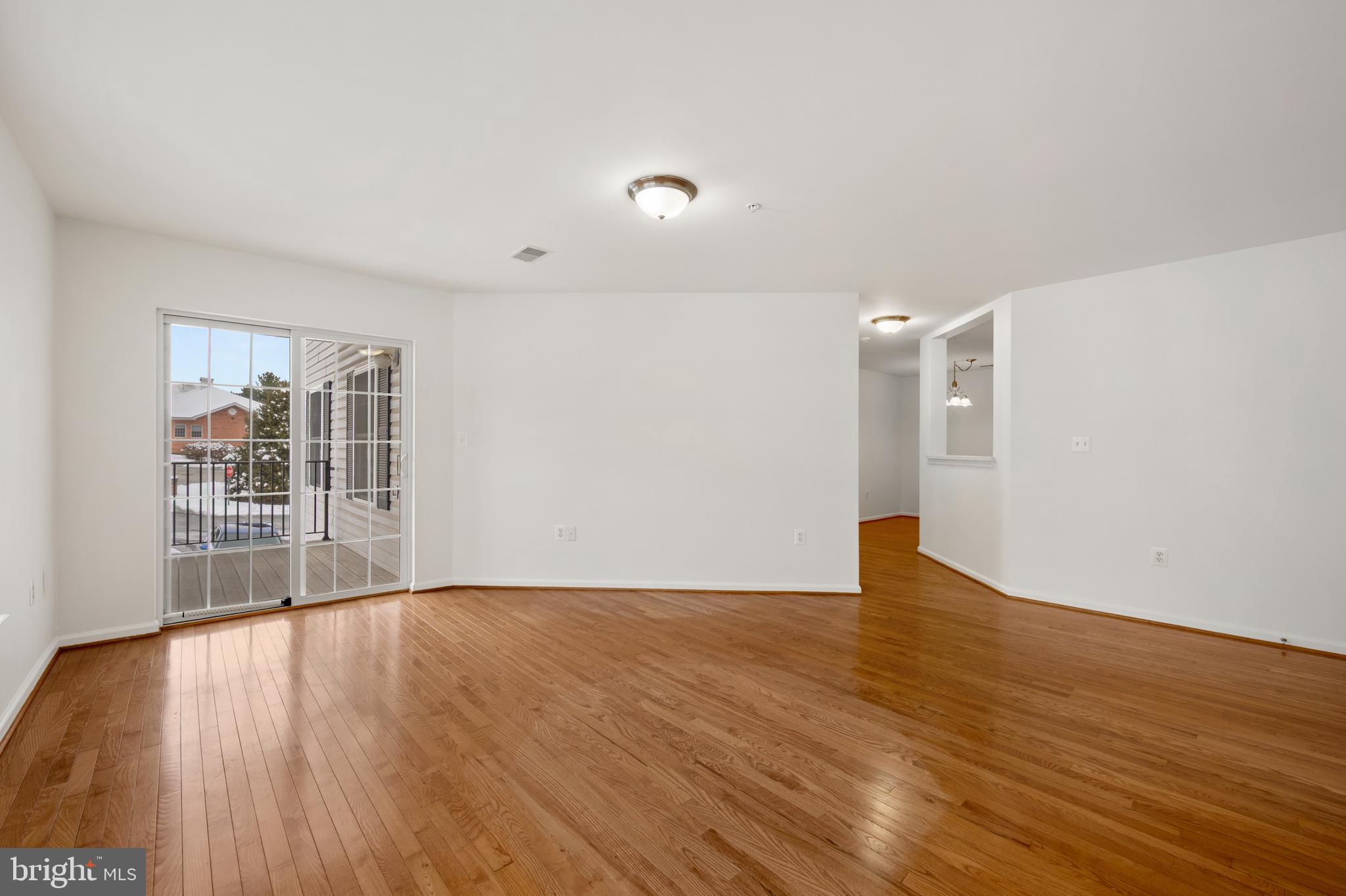 6508 Ridenour Way East, Unit 2A Sykesville, MD 21784 - Photo 5 of 23 Living Room