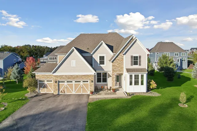 $1,100,000 | 16868 Reeder Ridge, Eden Prairie, MN 55347
