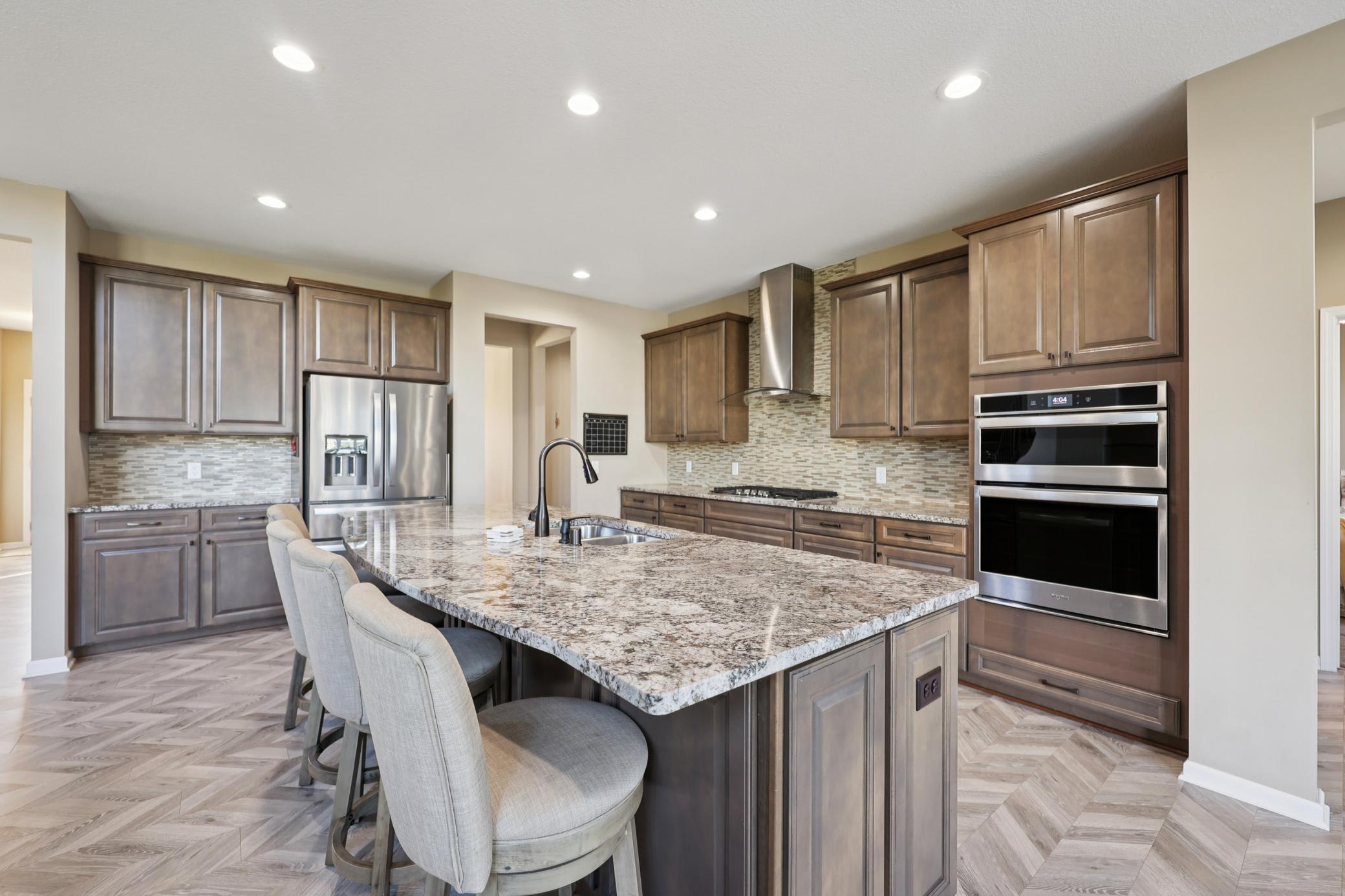 16868 Reeder Ridge Eden Prairie, MN 55347 - Photo 12 of 48