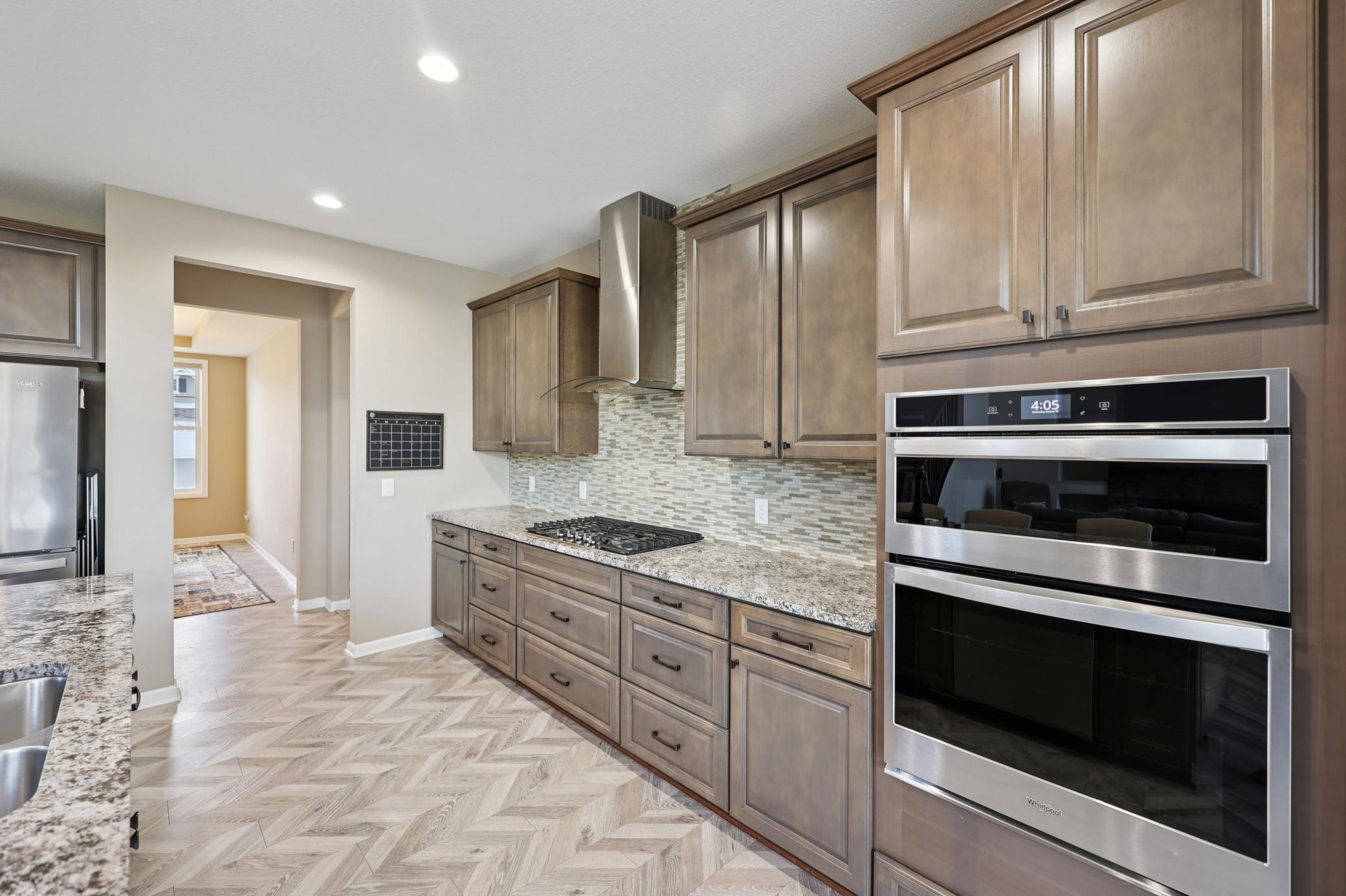 16868 Reeder Ridge Eden Prairie, MN 55347 - Photo 14 of 48