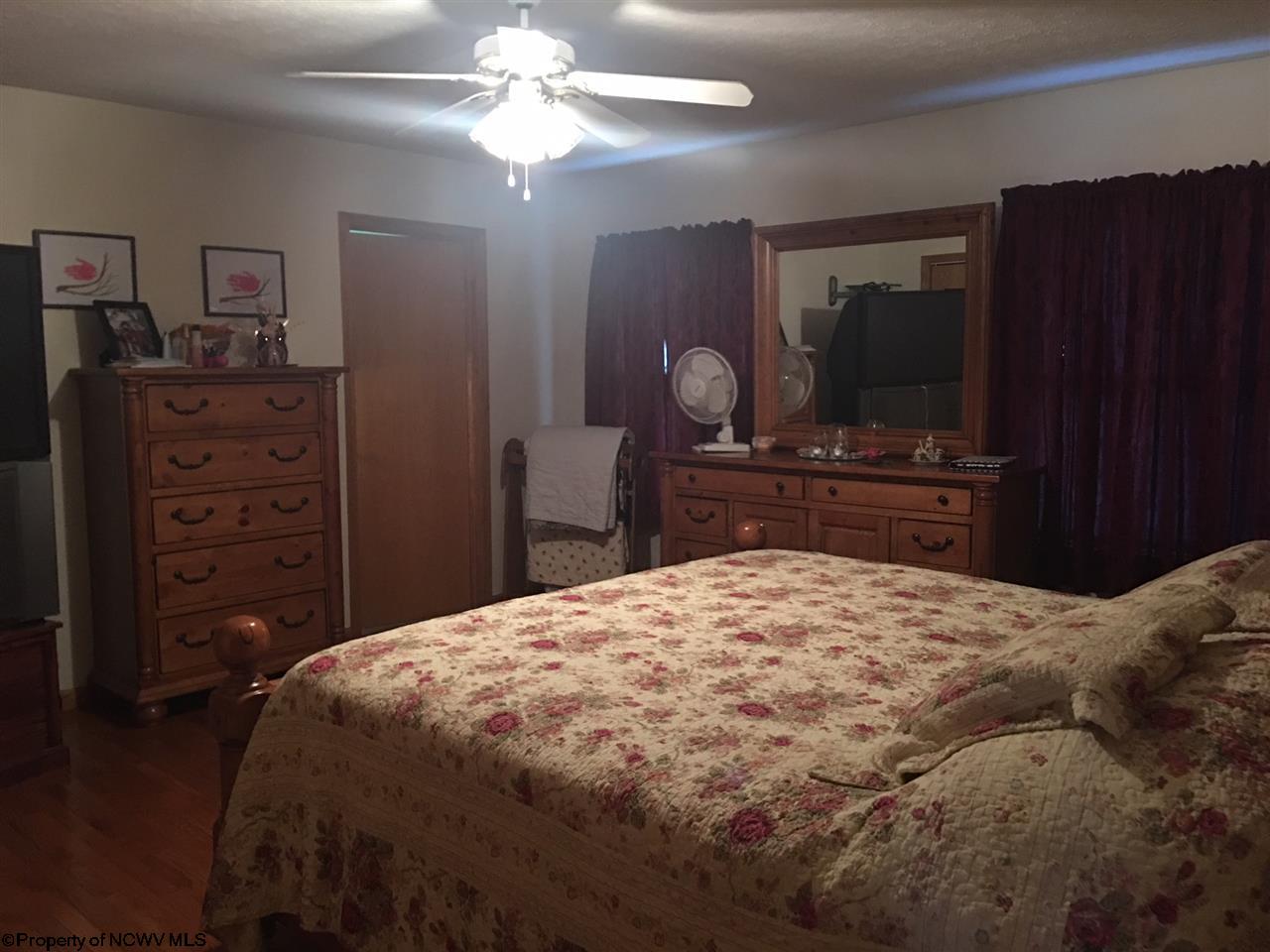 2106 Spruce Fork Road Buckhannon, WV 26201 - Photo 11 of 20 Gallery Image 11