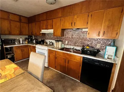 $173,900 | 2947 Amazon Street, New Orleans, LA 70114