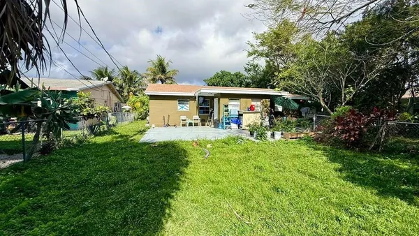 $650,000 | 280 Northeast 40th Court, Oakland Park, FL 33334