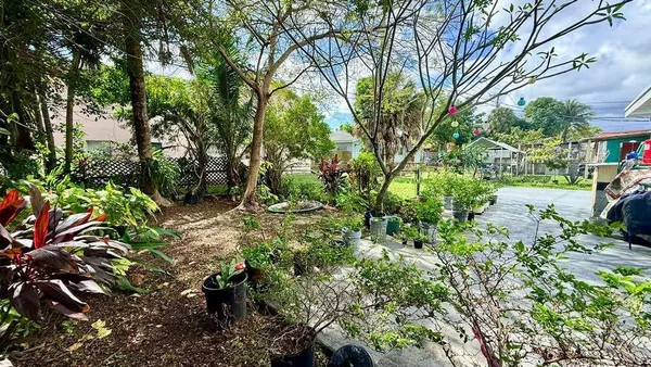 $650,000 | 280 Northeast 40th Court, Oakland Park, FL 33334
