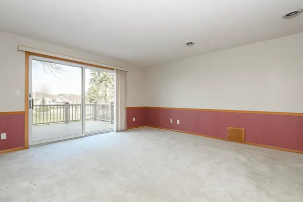 $349,900 | 118 Harrogate Drive, Waukesha, WI 53188