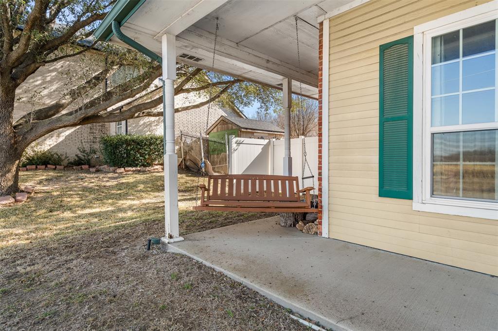 4502 Dexham Road Rowlett, TX 75088 - Photo 3 of 39 a view of a house with a street