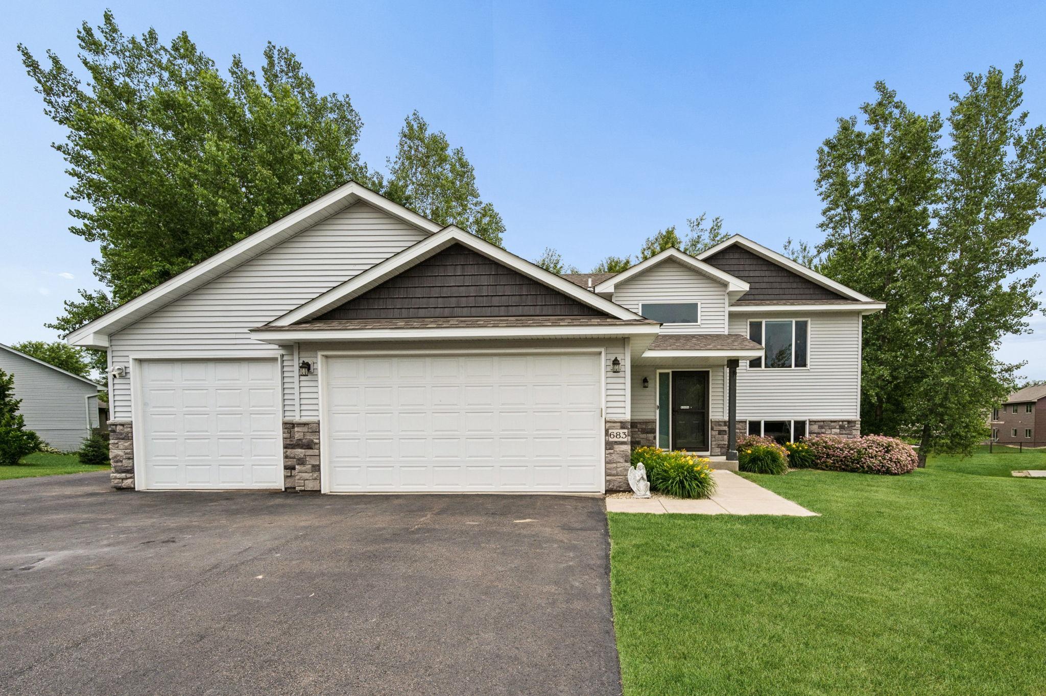 683 Elins Lake Road Cambridge, MN 55008 - Photo 2 of 46