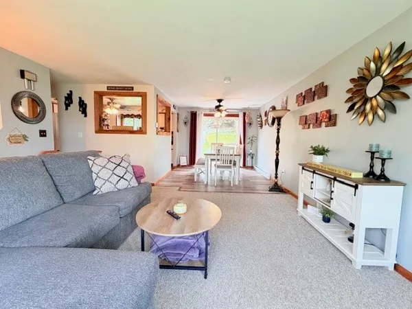 $274,900 | 8 Briggs Drive, Auburn, NY 13021