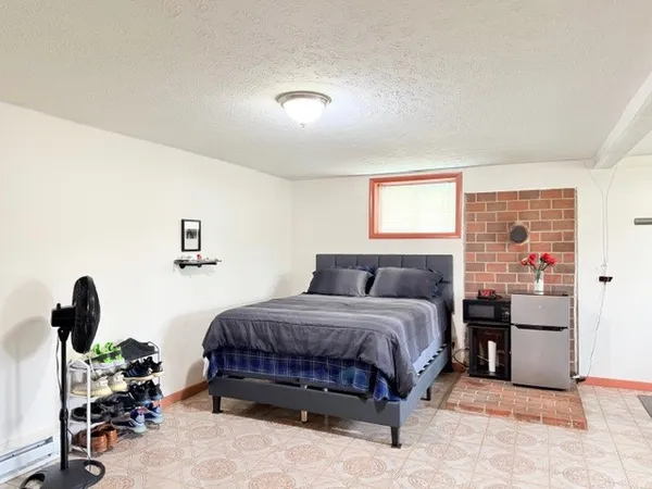 $274,900 | 8 Briggs Drive, Auburn, NY 13021