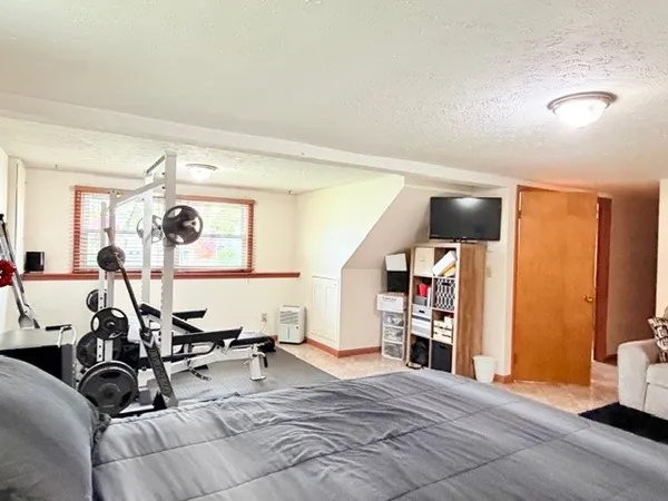 $274,900 | 8 Briggs Drive, Auburn, NY 13021