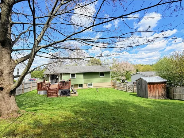 $274,900 | 8 Briggs Drive, Auburn, NY 13021