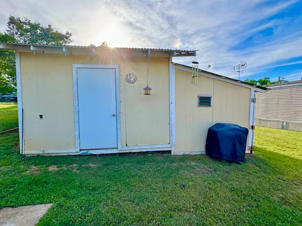 $150,000 | 118 Beaver, Tow, TX 78672