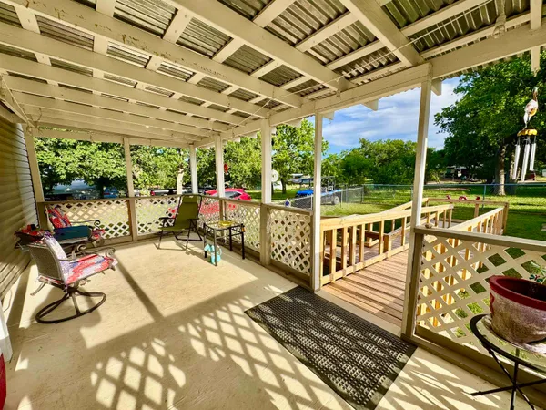 $150,000 | 118 Beaver, Tow, TX 78672