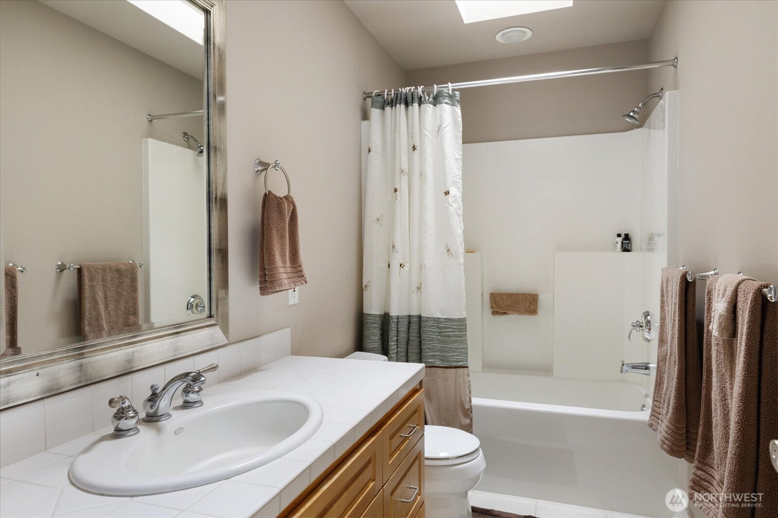1689 West Beach Road Oak Harbor, WA 98277 - Photo 25 of 40 Gallery Image 25