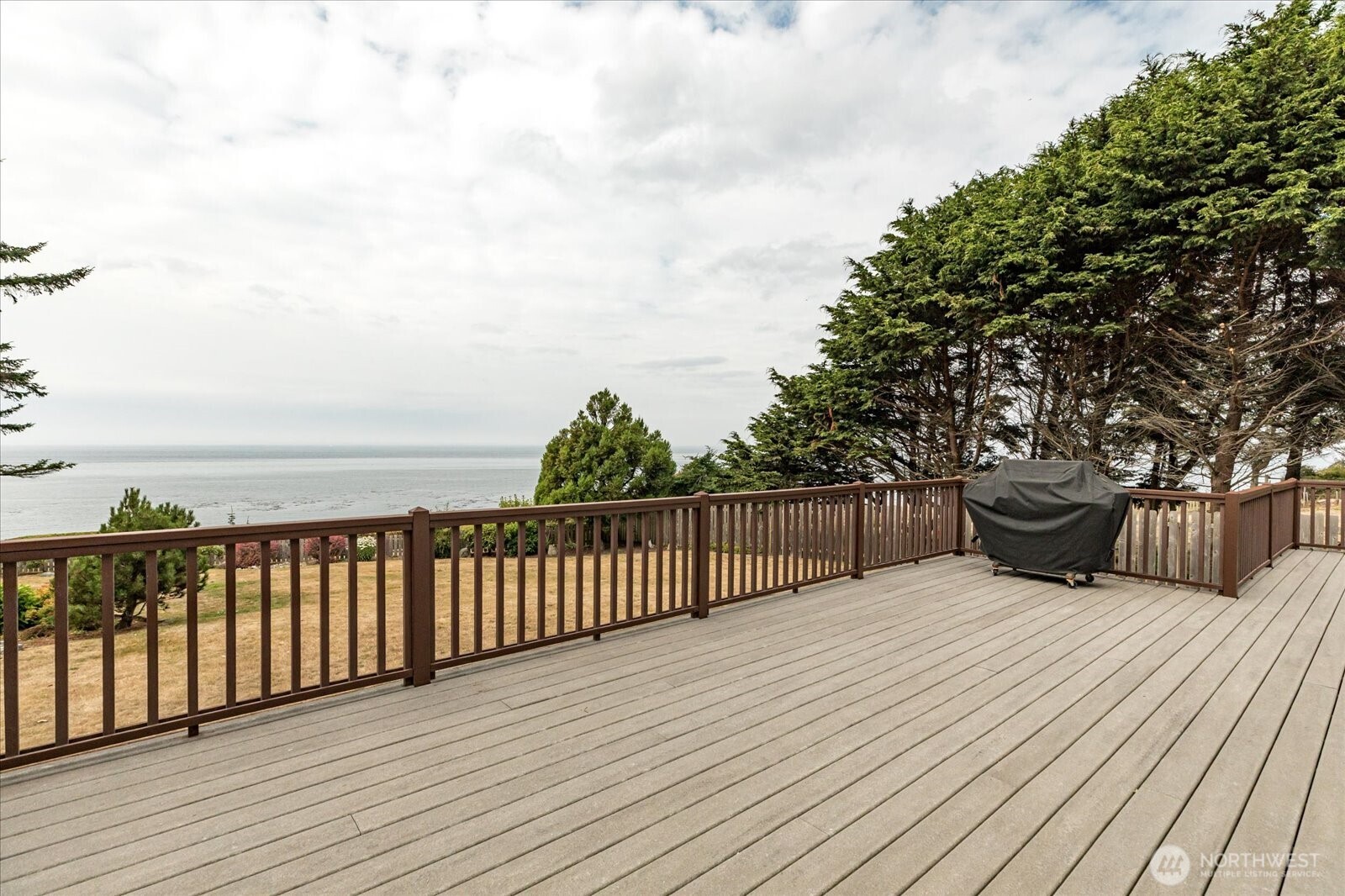 1689 West Beach Road Oak Harbor, WA 98277 - Photo 27 of 40 Gallery Image 27