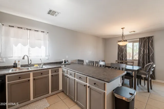 $399,000 | 28572 North Dolomite Lane, San Tan Valley, AZ 85143