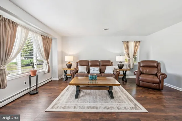 $270,000 | 44 Gardenia Way, Toms River, NJ 08755