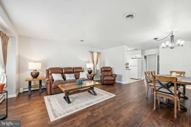 $270,000 | 44 Gardenia Way, Toms River, NJ 08755