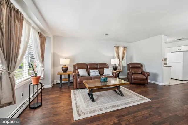 $270,000 | 44 Gardenia Way, Toms River, NJ 08755