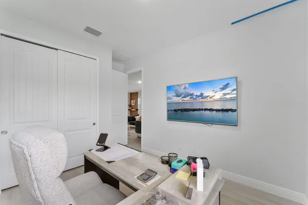 $445,000 | 532 Southwest Sansom Lane, Port St. Lucie, FL 34953